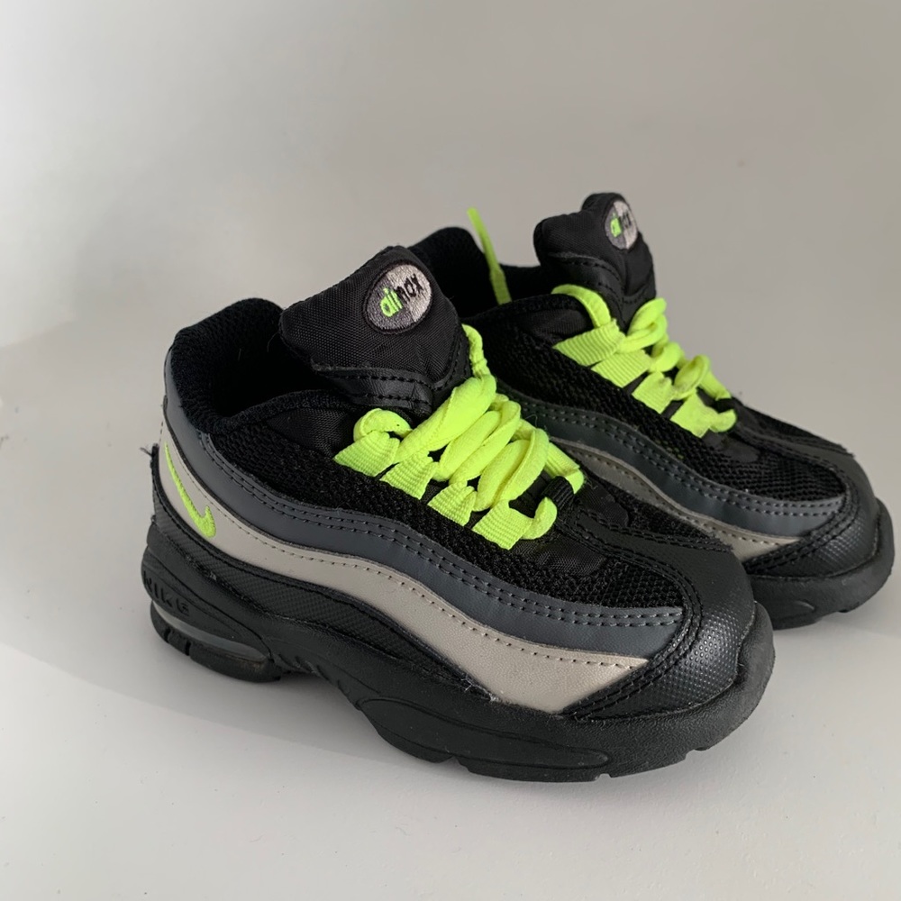 Nike Air Max 95 6c toddler sneakers
